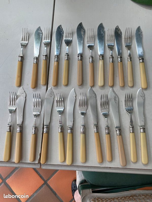 Couverts à poisson en métal argenté Lon - Arts de la table
