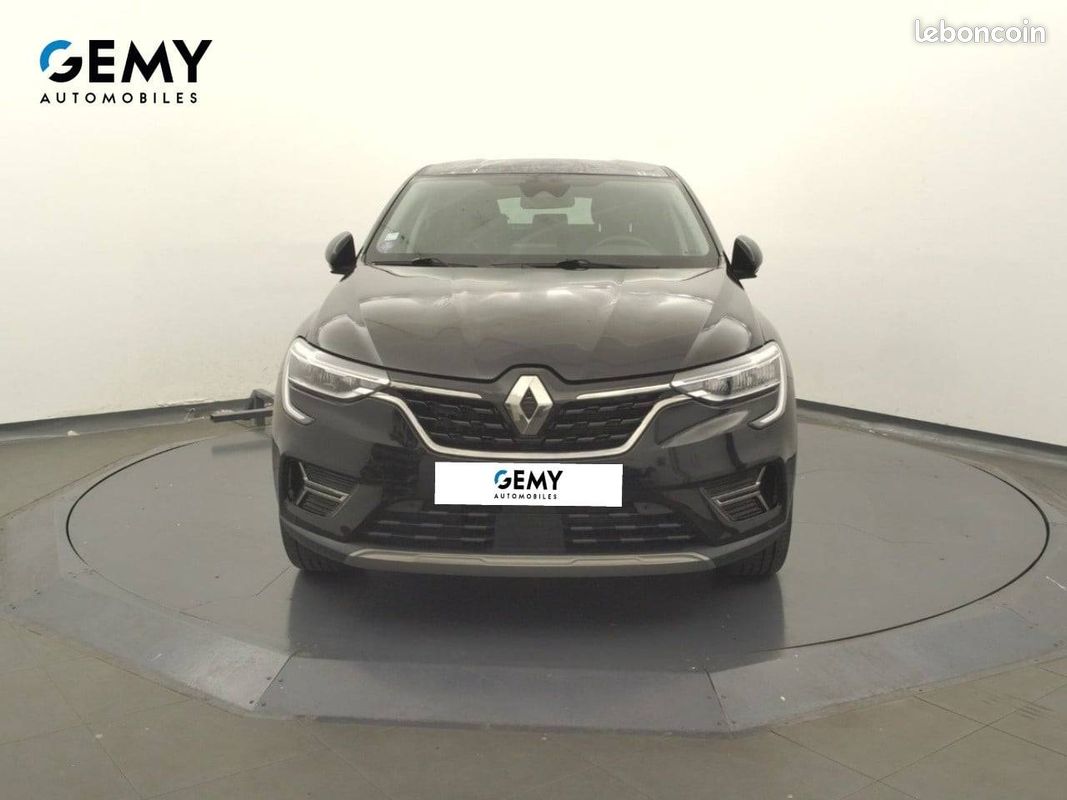 RENAULT Arkana E-Tech 145 - 21B Intens (image 2)