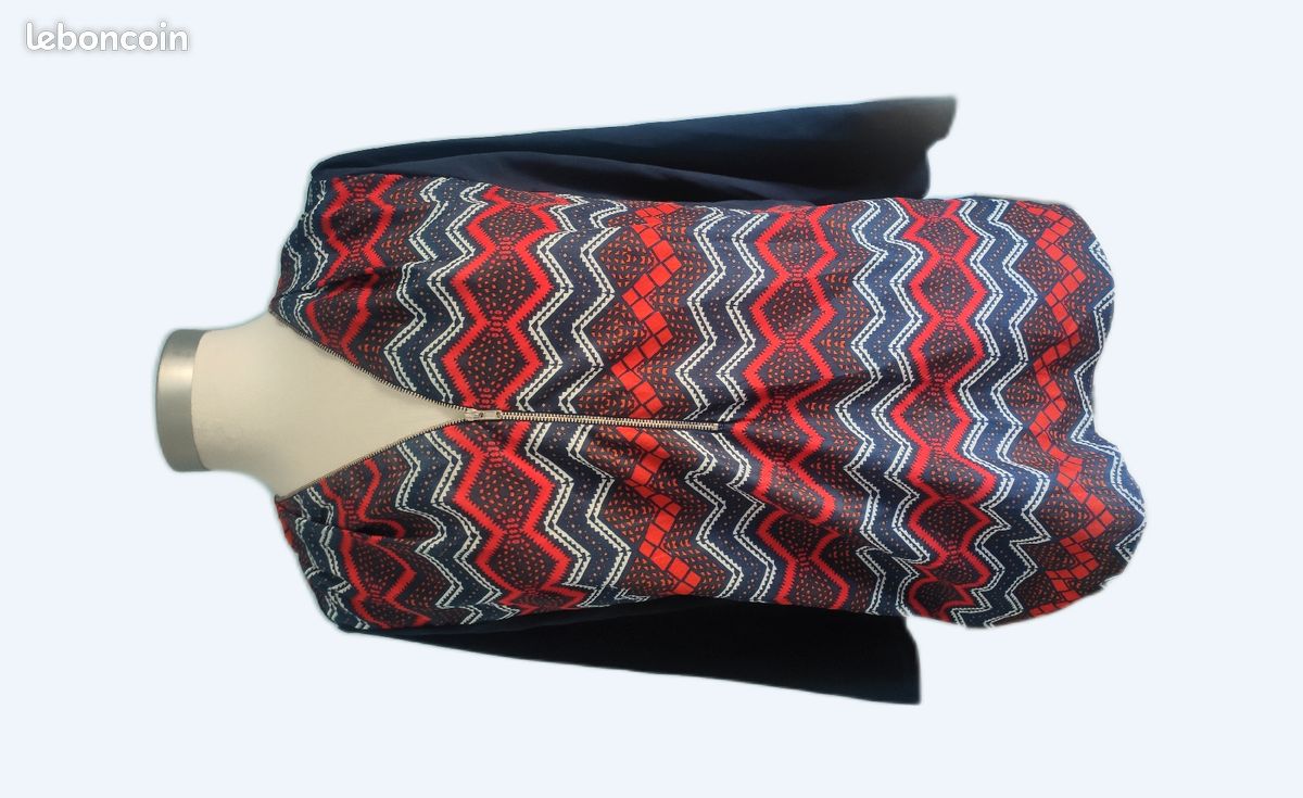 Blouse fluide géométrique (image 1)