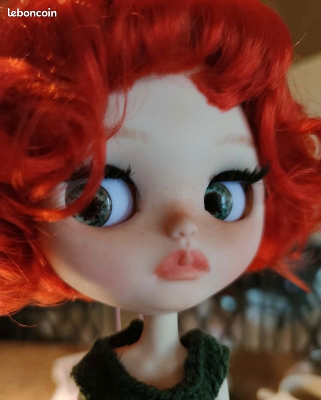 À vendre poupée blythe personnalisée signée et numerotée, nommée Leeloo (image 7)