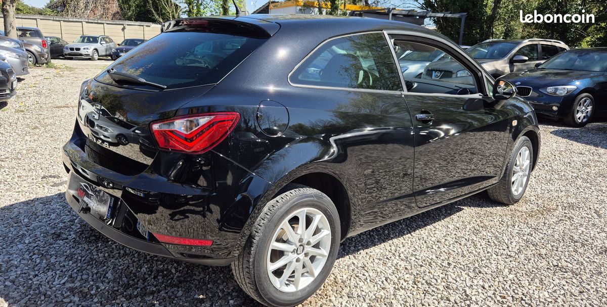 Tres belle seat ibiza 1.0 mpi 75 ch essence 2017 114 000 km 3 portes gps radar bluetooth 1er proprietaire entretien complet seat 7 990 (image 3)