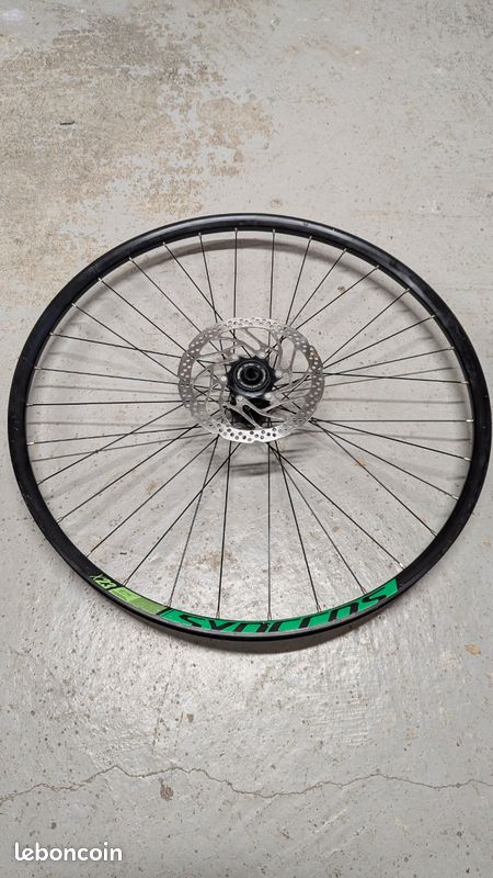 Roue avant VTT 27,5