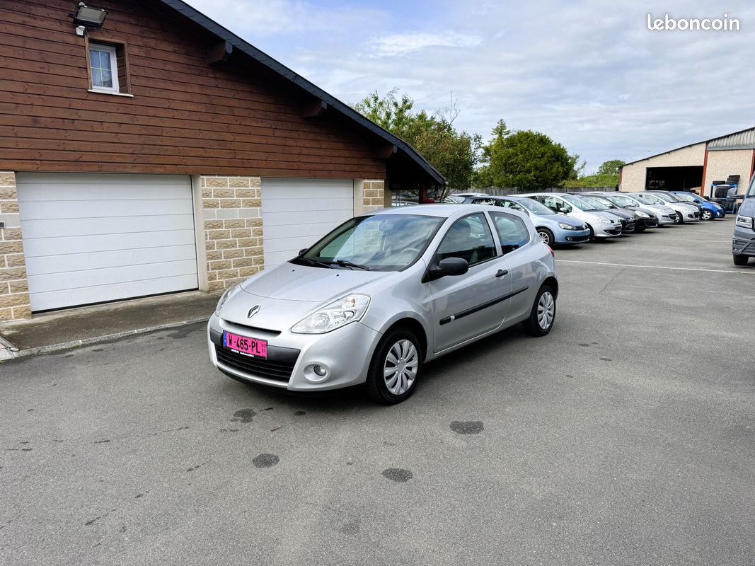 RENAULT Clio III 1.2 I 75 cv 56000 KM GARANTIE (image 1)