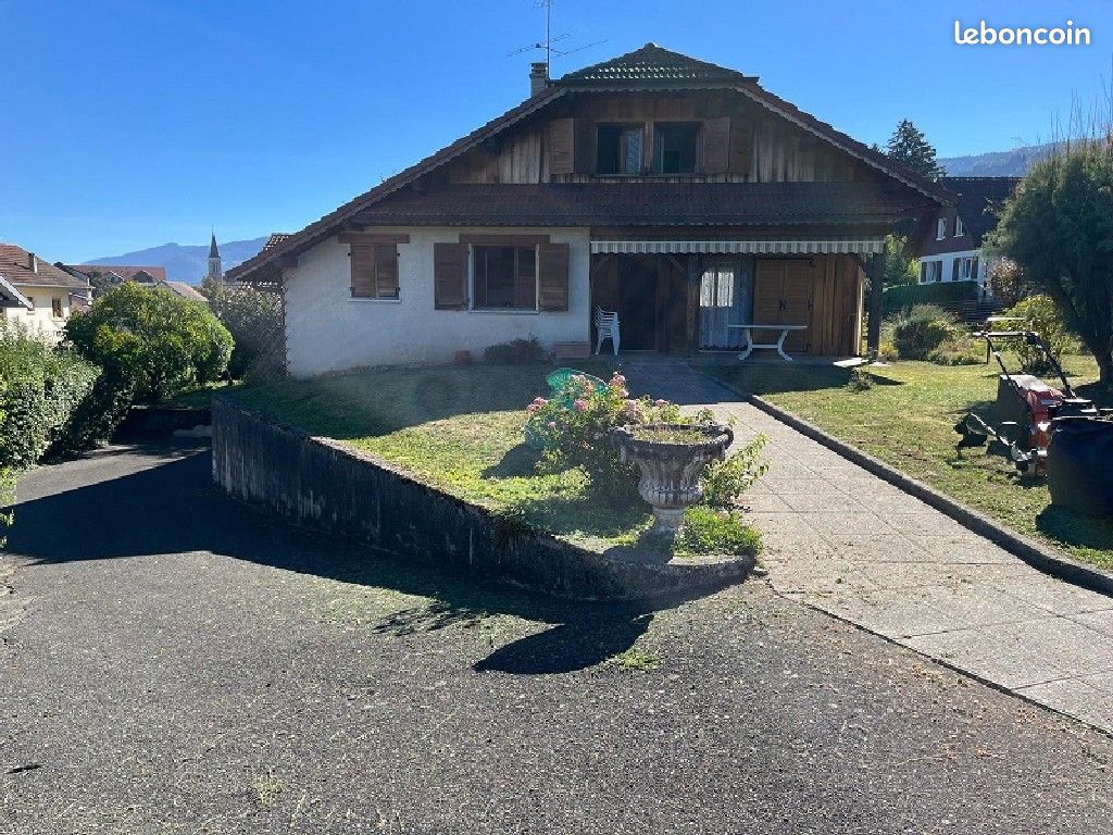 Maison 5 pièces 118 m² · à Bons-en-Chablais · 118 m² · 470 000 €