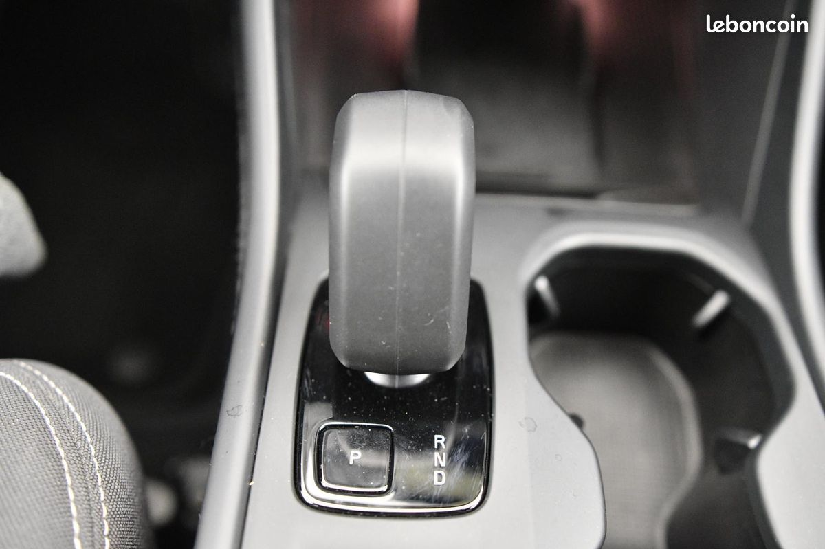 VOLVO XC40 B3 163 ch DCT7 Start (image 35)