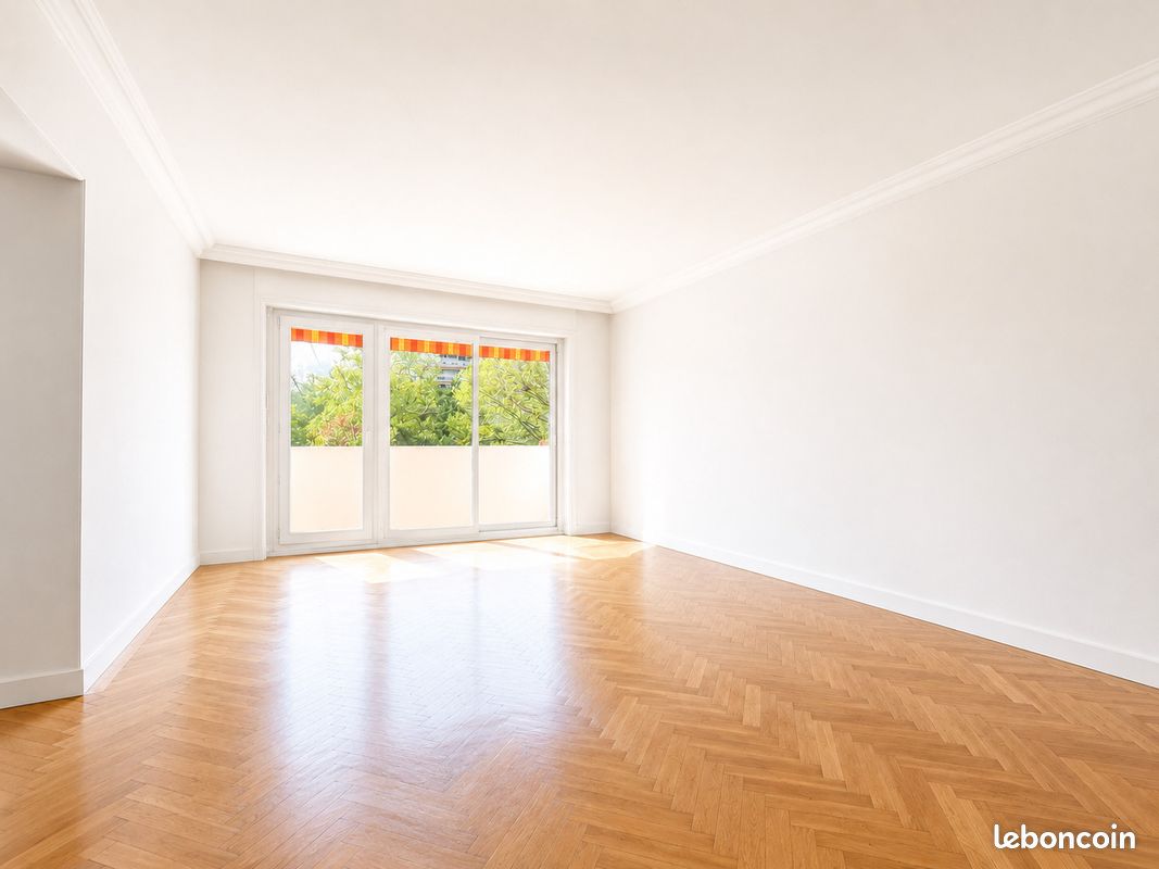 Appartement 7 pièces 162 m² · à Écully · 162 m² · 625 000 €