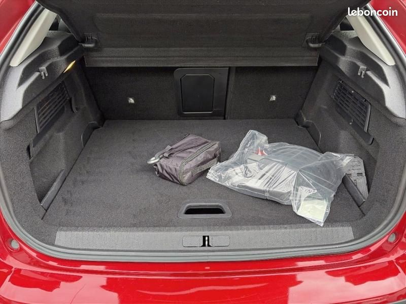 Citroen C4 Moteur électrique 136ch (100 kW) Shine Automatique (image 7)