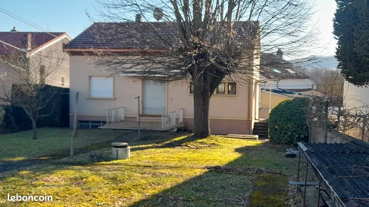 Maison individuelle sur sous/sol 4 chambres jardin et dépendance