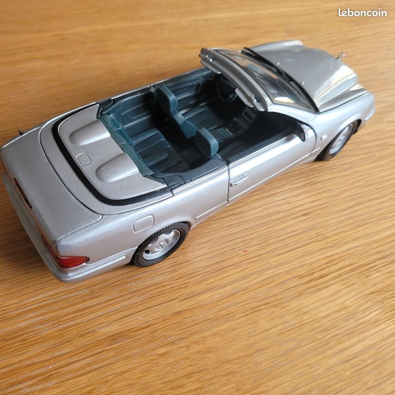 Mercedes Benz CLK Cabriolet A 208 - Bildersammlung von Christof
