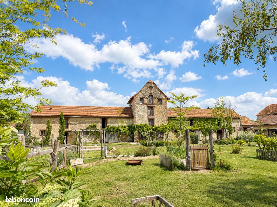 Maison 4 pièces 140 m² · à Jonchery-sur-Vesle · 140 m² · 695 000 €