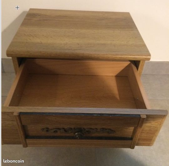 Table de chevet (image 2)