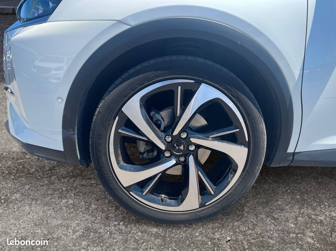 DS DS7 Crossback BlueHDi 130 EAT8 Rivoli (image 14)