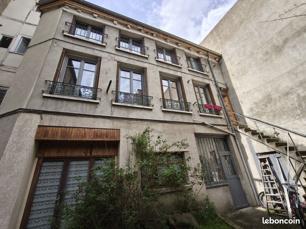 Maison 5 pièces 90 m² · à Saint-Étienne · 90 m² · 125 000 €