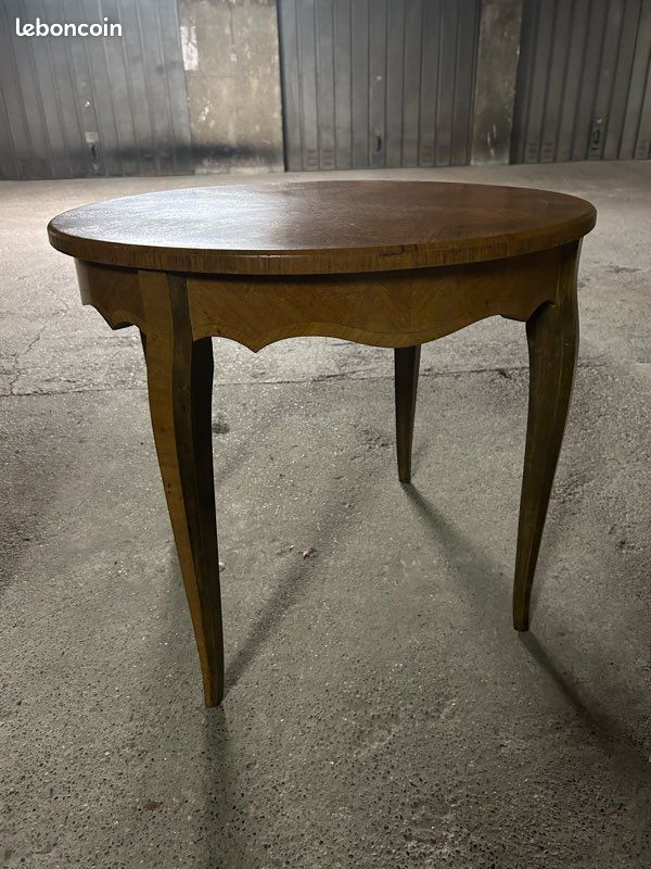 Petite table ronde (image 2)