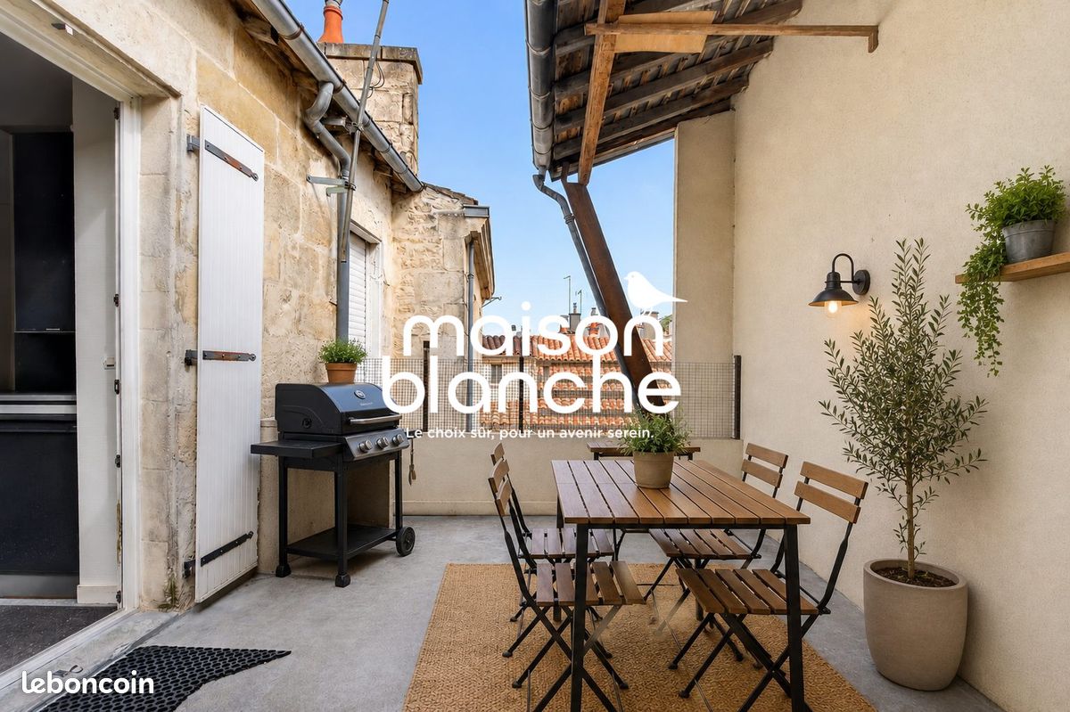 Immeuble 6 pièces 143 m² · à Niort · 143 m² · 230 000 €