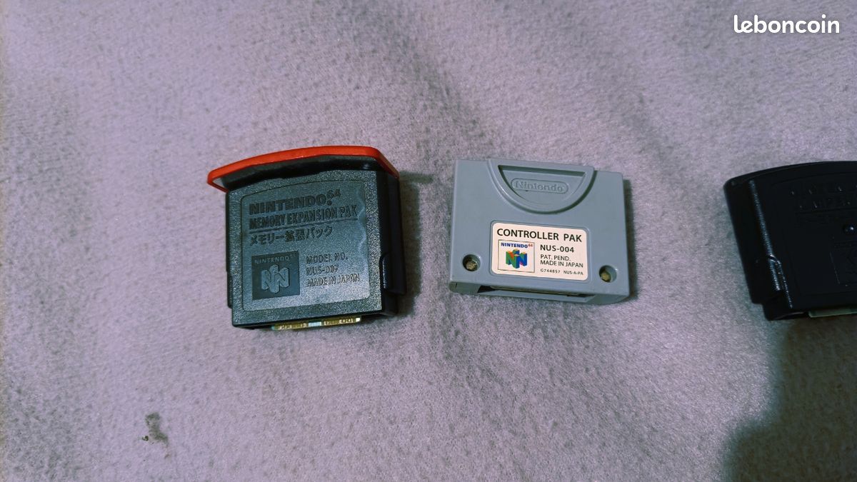 Lot Nintendo 64 Gold Japonais, alimention EU220v + 27 jeux + manettes collector (Gold + Officielle grise+ accessoires complet (image 4)