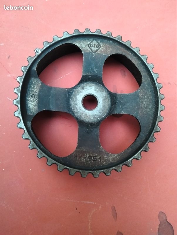 Poulie Courroie Ronde Double Canal - Compatible Moteurs Diesel 188/190F 85A - Pour Machines De Battage Poulie Courroie Ronde Double Canal - Compatible Moteurs Diesel 188/190F 85A - Pour Machines De Battage