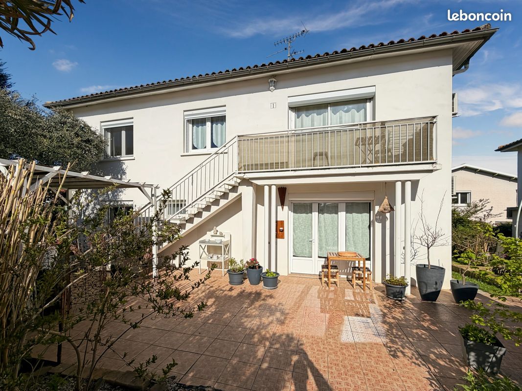 Maison 5 pièces 126 m² · à Villeneuve-Tolosane · 126 m² · 330 000 €