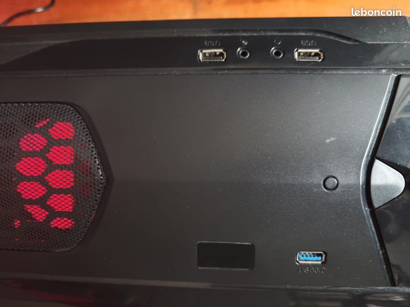 PC de bureau AMD A8 Quad-Core APU