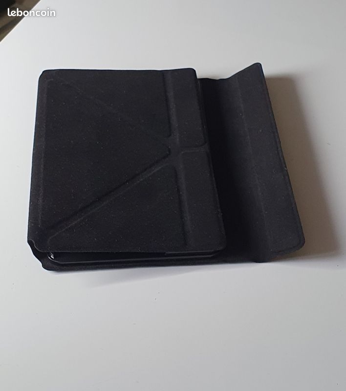 Tablette klipad modele 7588an couleur noire avec clavier en ance