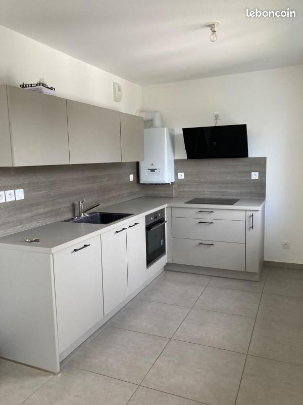Appartement 2 pièces 45 m² · à La Roche-sur-Foron · 45 m² · 955 €/mois