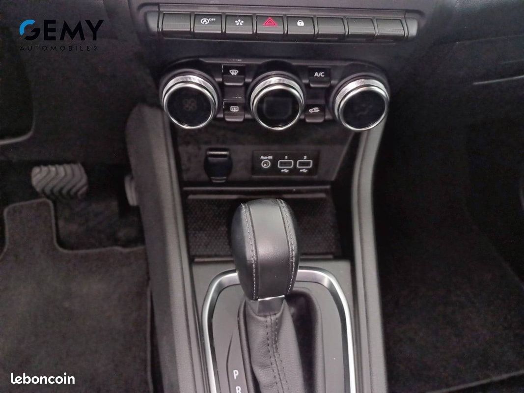 RENAULT Captur mild hybrid 160 EDC Techno (image 14)