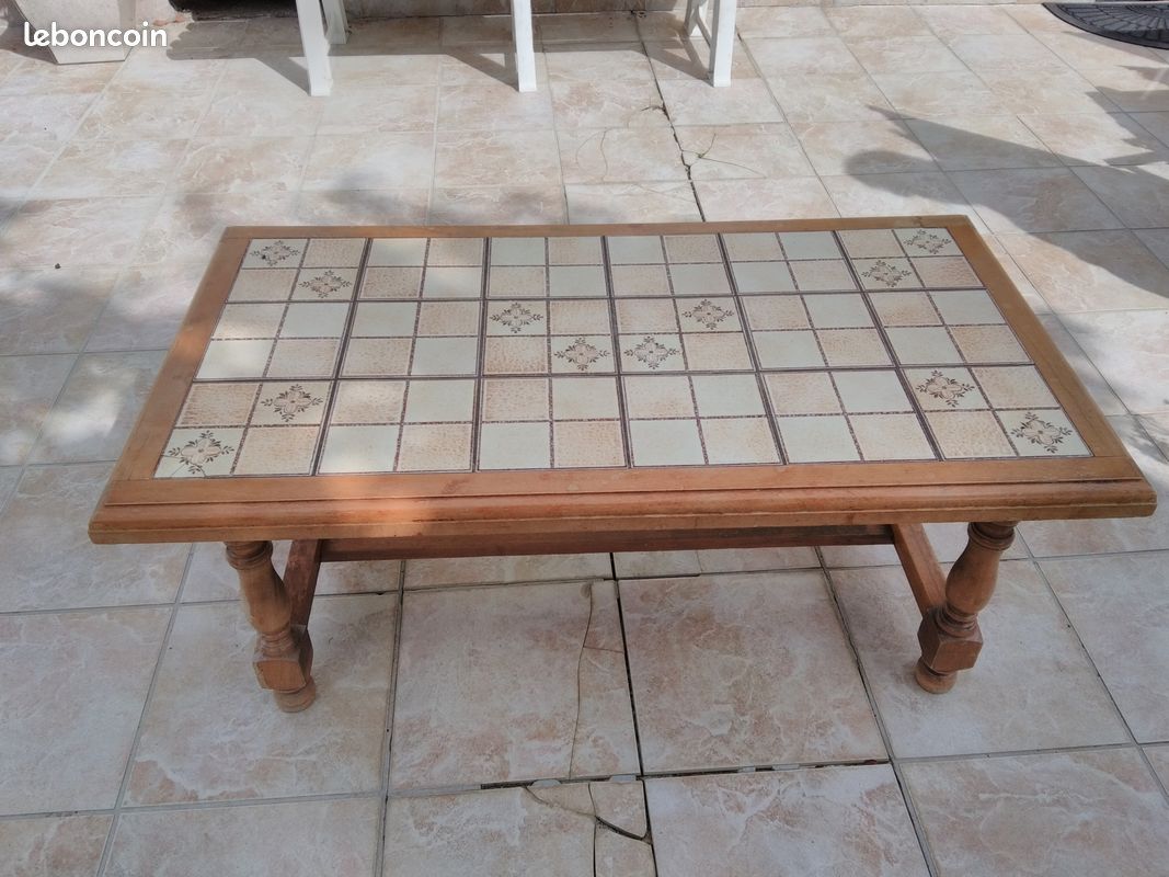 Table de salon (image 1)