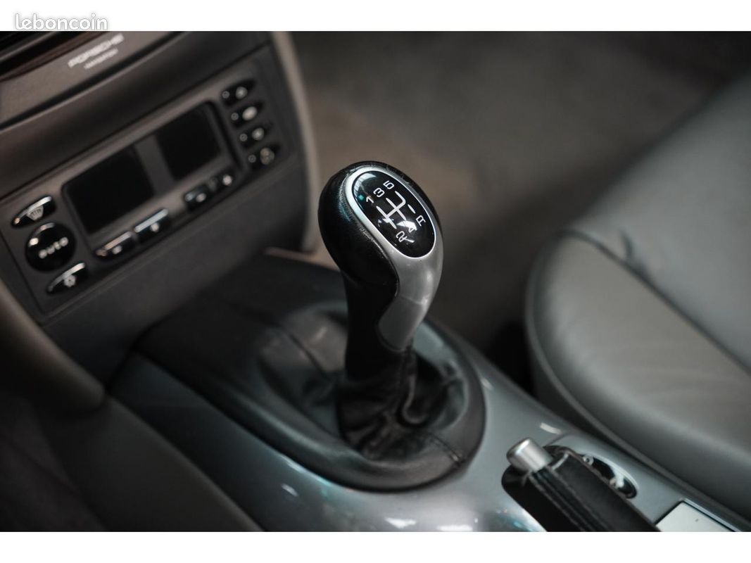 PORSCHE BOXSTER 2.7 220CV BVM5 - Sièges chauffants - Jantes Turbo Look (image 11)