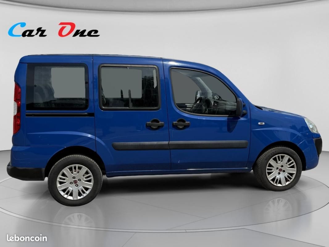 Fiat Doblo 1.3 Multijet 16v 85 Emotion 7 places (image 4)