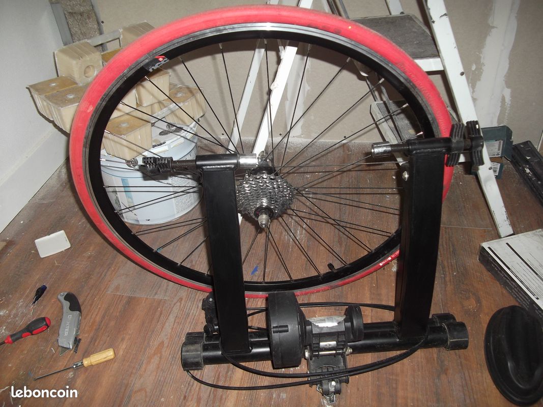 Pneu Roue Velo Home Trainer Pneu Home Trainer Tacx Elite Continental