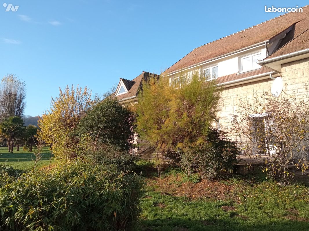 Appartement 3 pièces 83 m² · à Ully-Saint-Georges · 83 m² · 894 €
