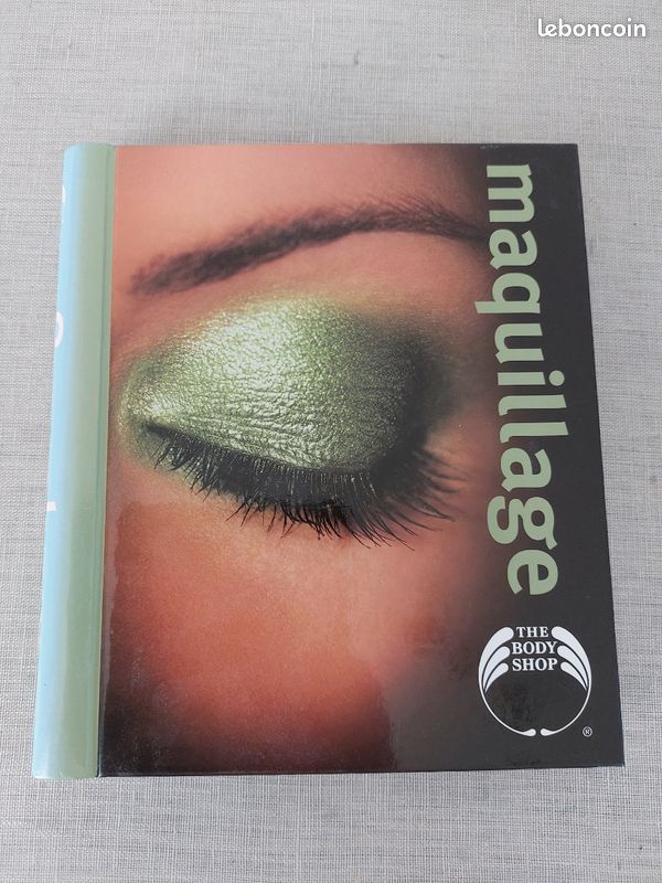 Livre sur le maquillage (image 1)