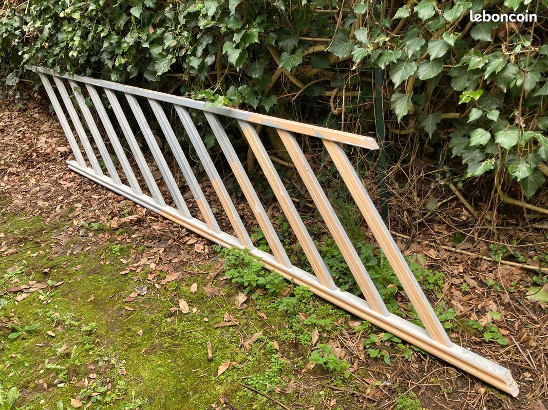 Balustrade (image 1)