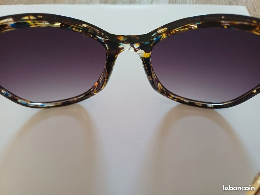 Lunettes femme avec etui souple (image 10)
