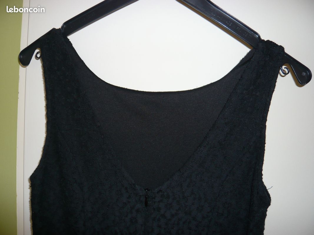 Robe (image 2)