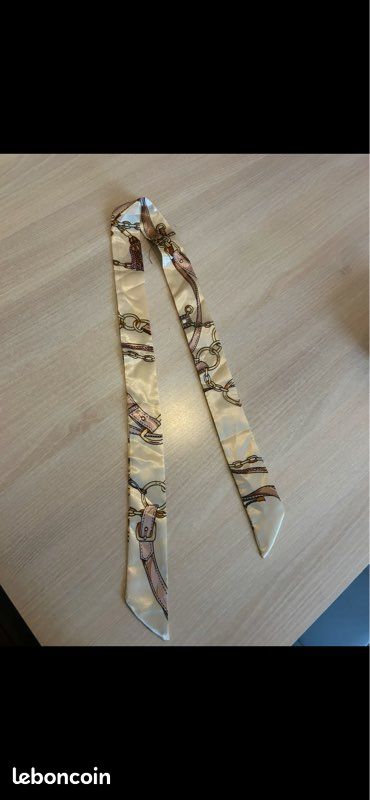 Ruban pour cheveux (image 1)