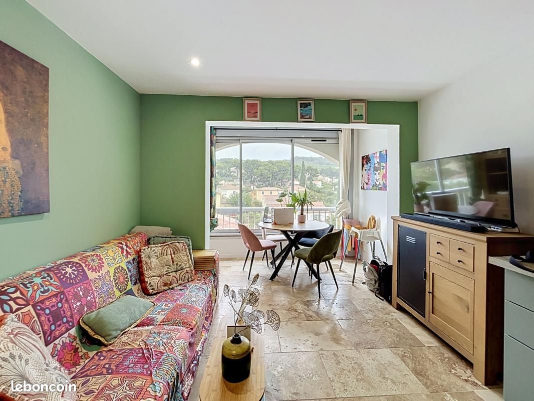 Appartement 4 pièces 53 m² · à Saint-Mandrier-sur-Mer · 53 m² · 950 €/mois