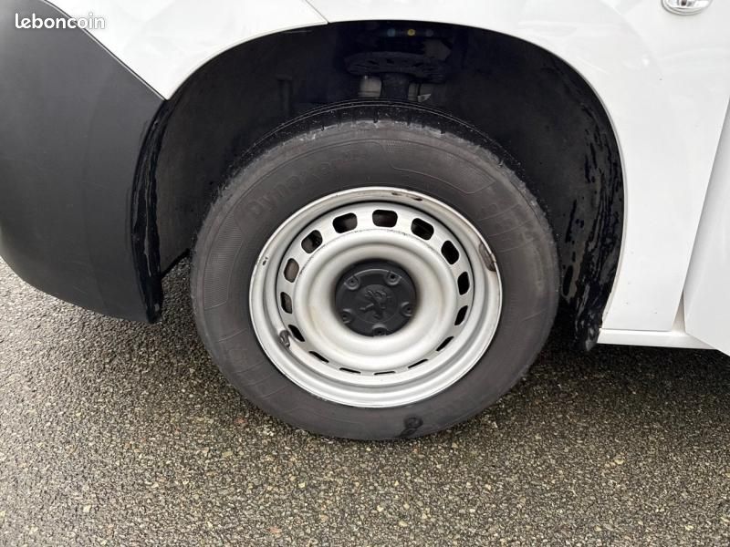 Peugeot Partner M 650kg BlueHDi 100ch S&S Pack Asphalt Connect + Caméra de recul (image 11)