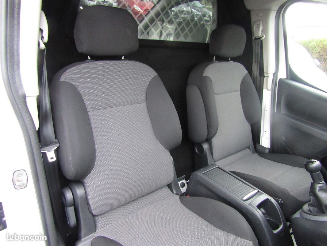 Citroen BERLINGO BLUEHDI 75CH FEEL (image 5)