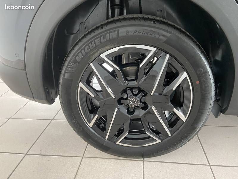 Peugeot 3008 Hybrid 145 e-DCS6 GT (image 4)
