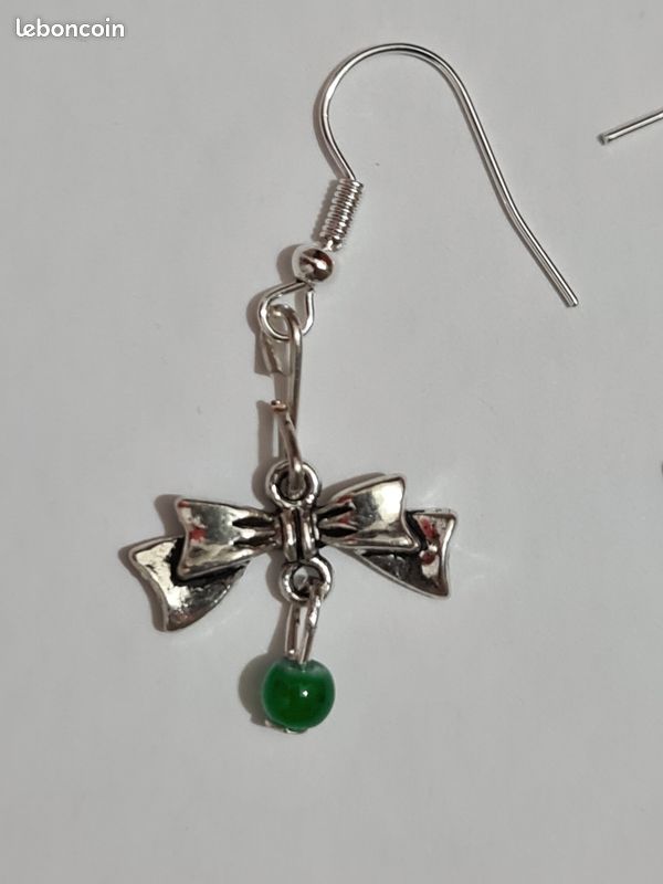 Boucles d'oreilles nœuds papillon (image 2)
