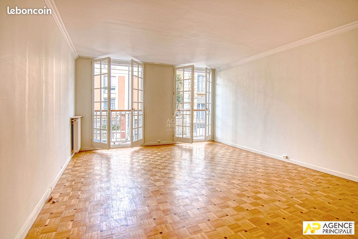 Appartement 4 pièces 106 m² · à Versailles · 106 m² · 680 000 €
