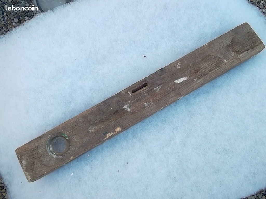 Niveau à bulle en bois, L.40 cm (image 1)