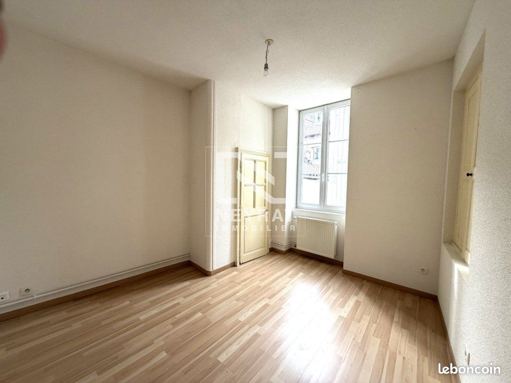 Appartement 2 pièces 46 m² · à La Clayette · 46 m² · 480 €/mois