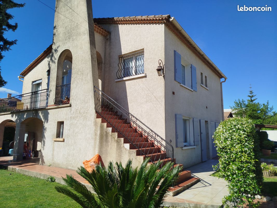 Maison 7 pièces 230 m² · à Lunel · 230 m² · 550 000 €