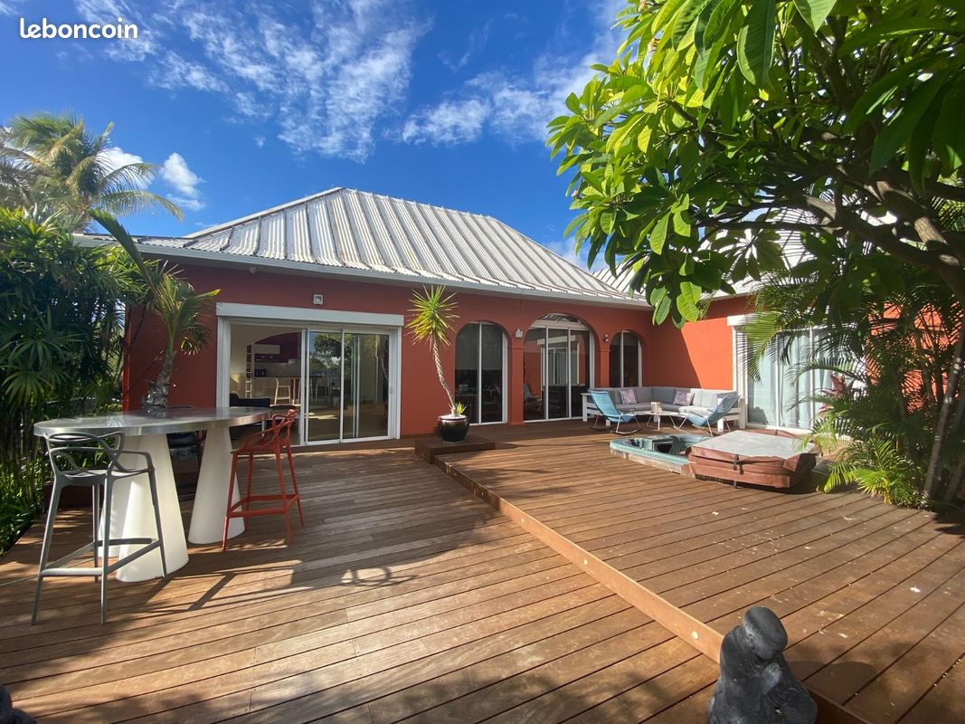Maison 220 m² · à Saint-Paul · 220 m² · 1 490 000 €