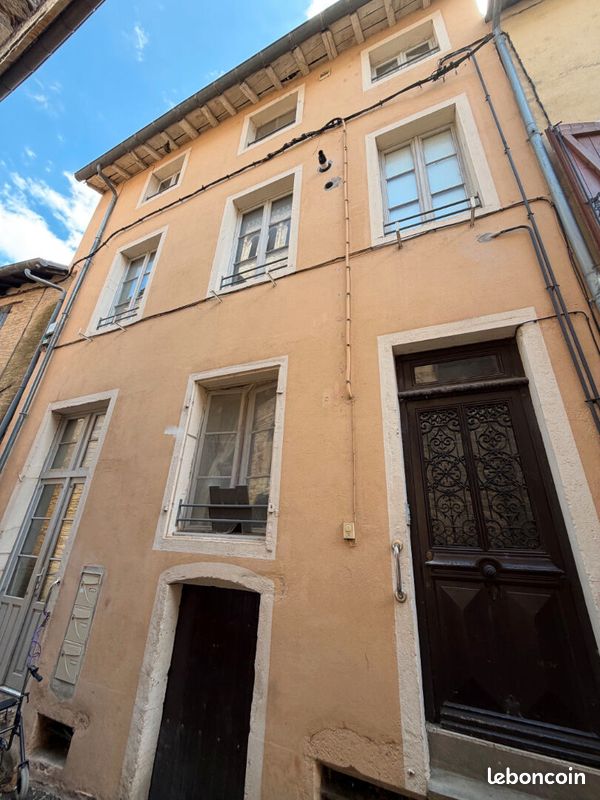 Immeuble 3 pièces 161 m² · à Tournus · 161 m² · 225 000 €