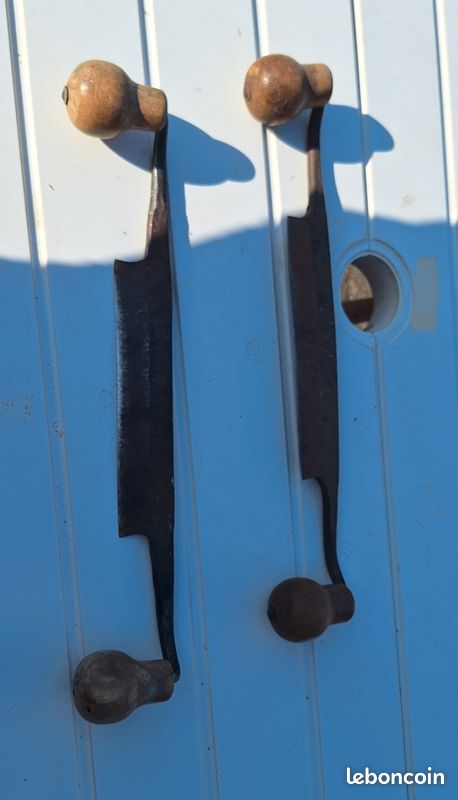 Lot 2 planes (image 2)