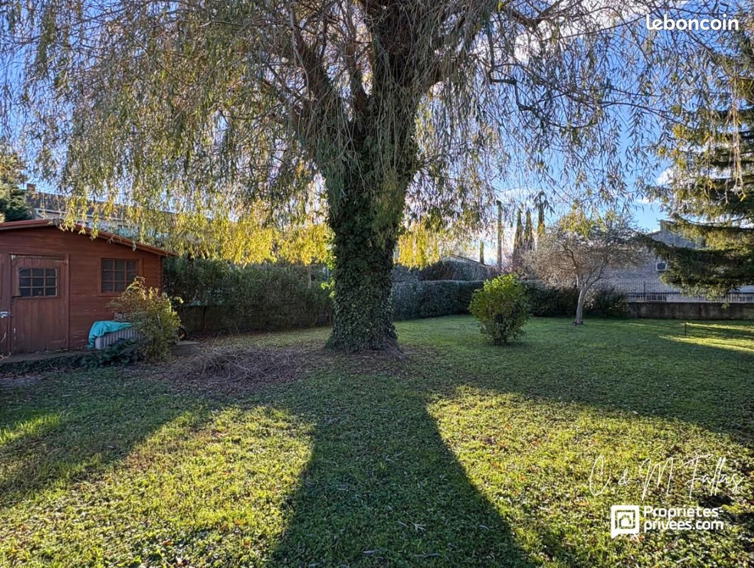 Terrain 360 m² Entraigues Sur La Sorgue · à Entraigues-sur-la-Sorgue · 118 000 €