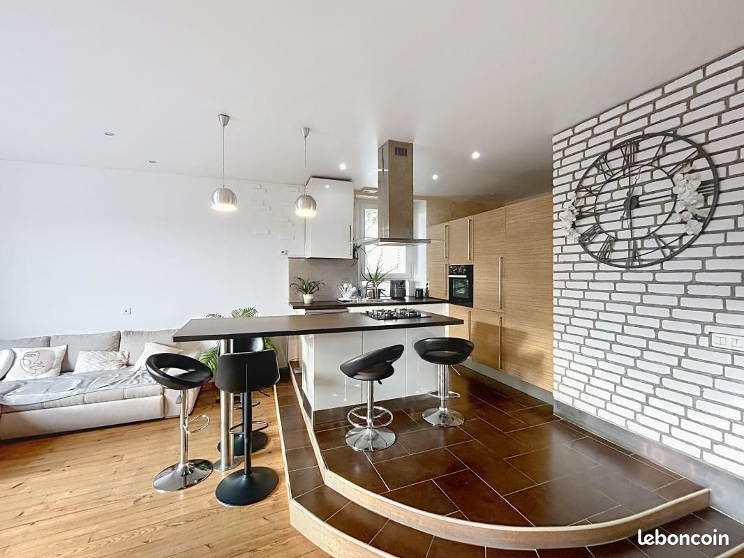 Appartement 3 pièces 79 m² · à Billère · 79 m² · 850 €/mois